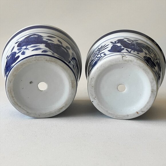 Pair Vintage Blue and White Handpainted Ceramic Planter Pot Rooster Floral - Picture 3 of 7